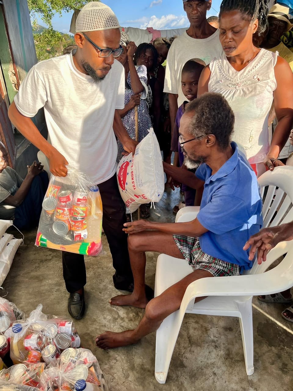 Delivering food to an elder in need.